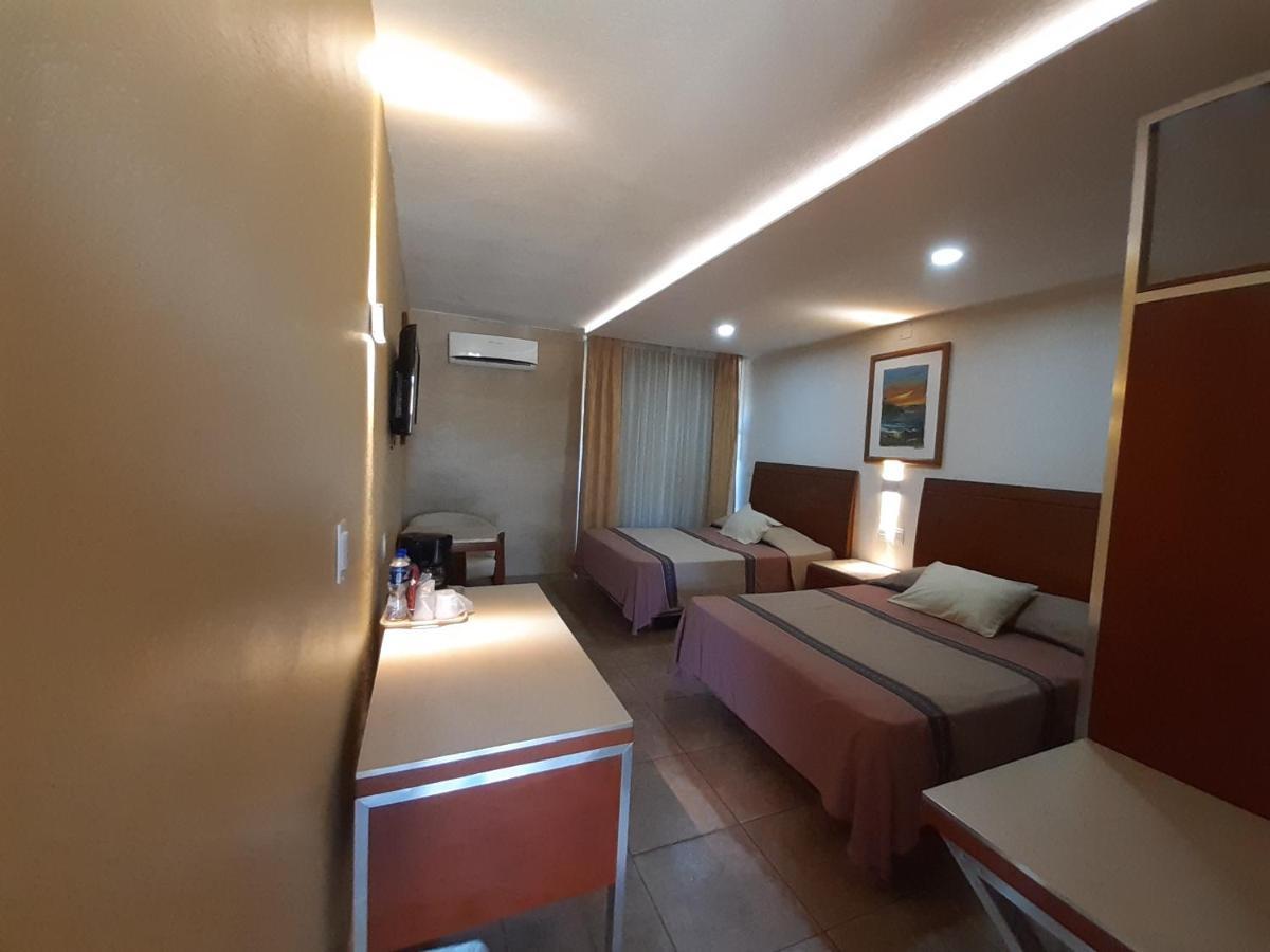 Hotel Maria Teresa Плайя-Асуль Экстерьер фото